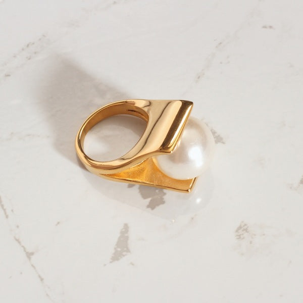 Simple Stainless Steel Gold Pearl Ring